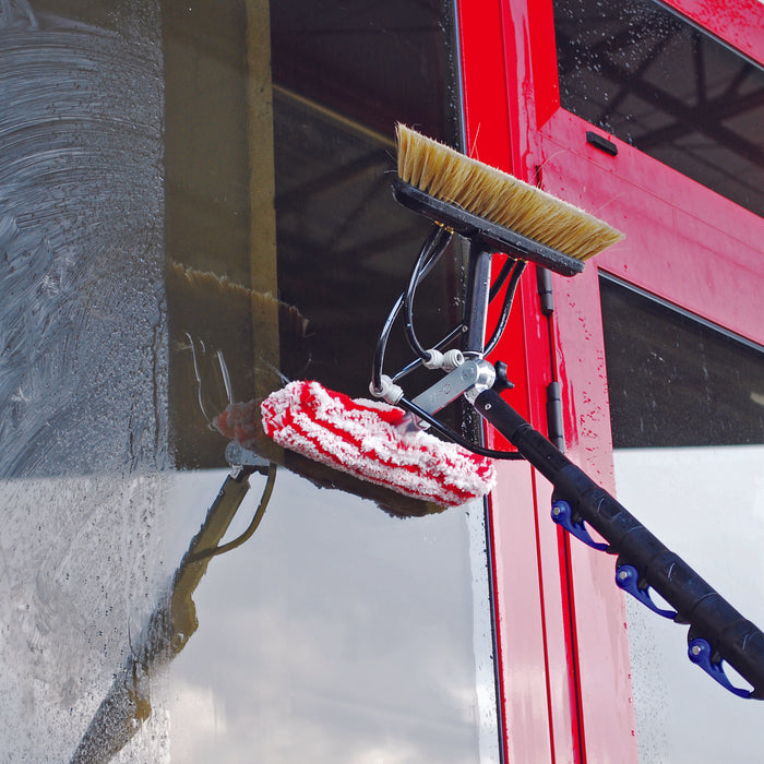 A BRIEF HISTORY OF WINDOW CLEANING